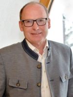 Peter Auer Peter Auer